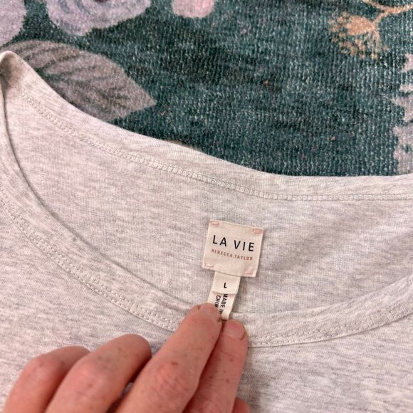 Rebecca Taylor La Vie Top Womens Large Grey Heather White Eyelet Sleeve Crewneck - Picture 8 of 10